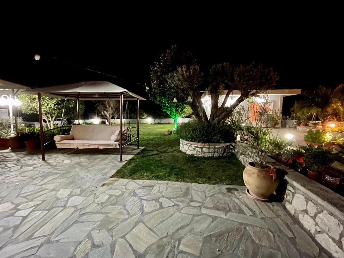 Archangelos Garden House ภายนอก รูปภาพ